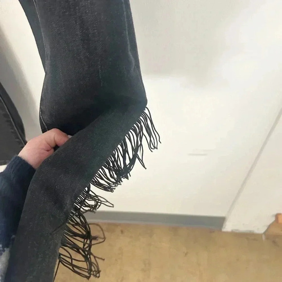 Levi’s black high rise skinny ankle fringe jeans 26 - Picture 3 of 7